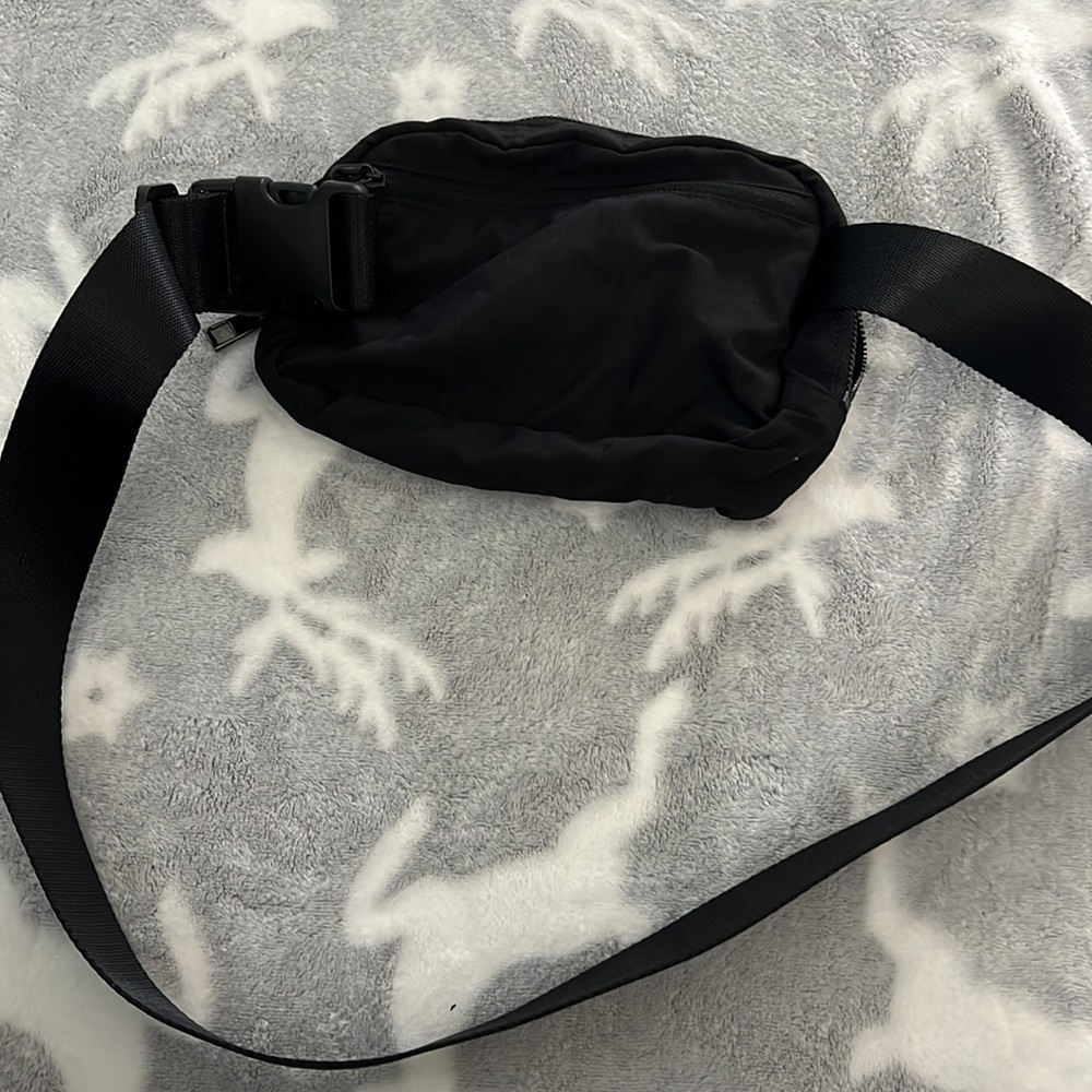 Fanny pack - Picture 3 of 5